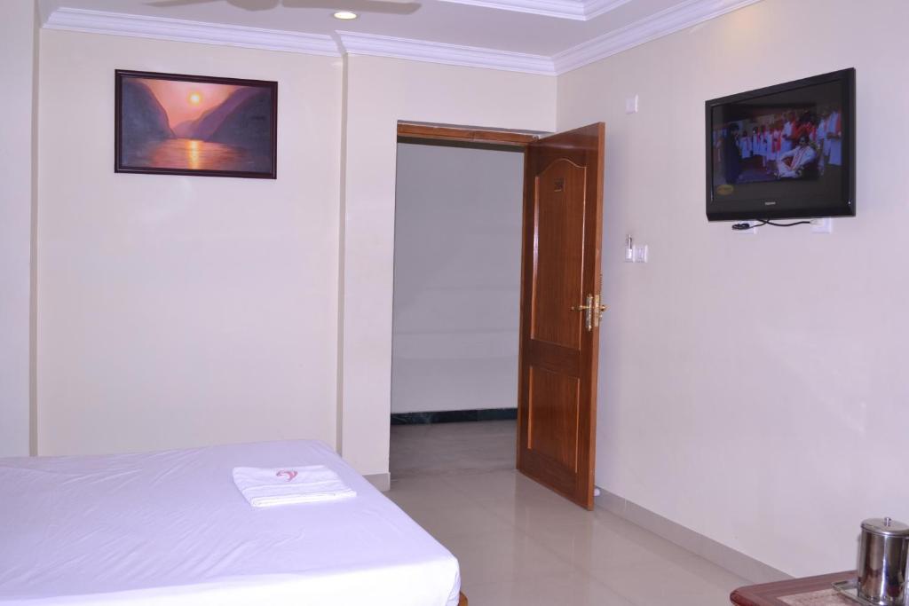 Hotel Susee Park Tiruchirappalli Exterior foto