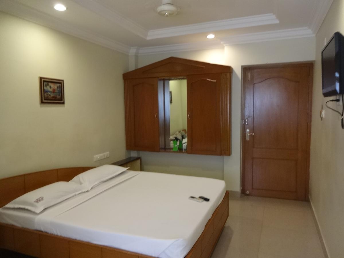 Hotel Susee Park Tiruchirappalli Exterior foto