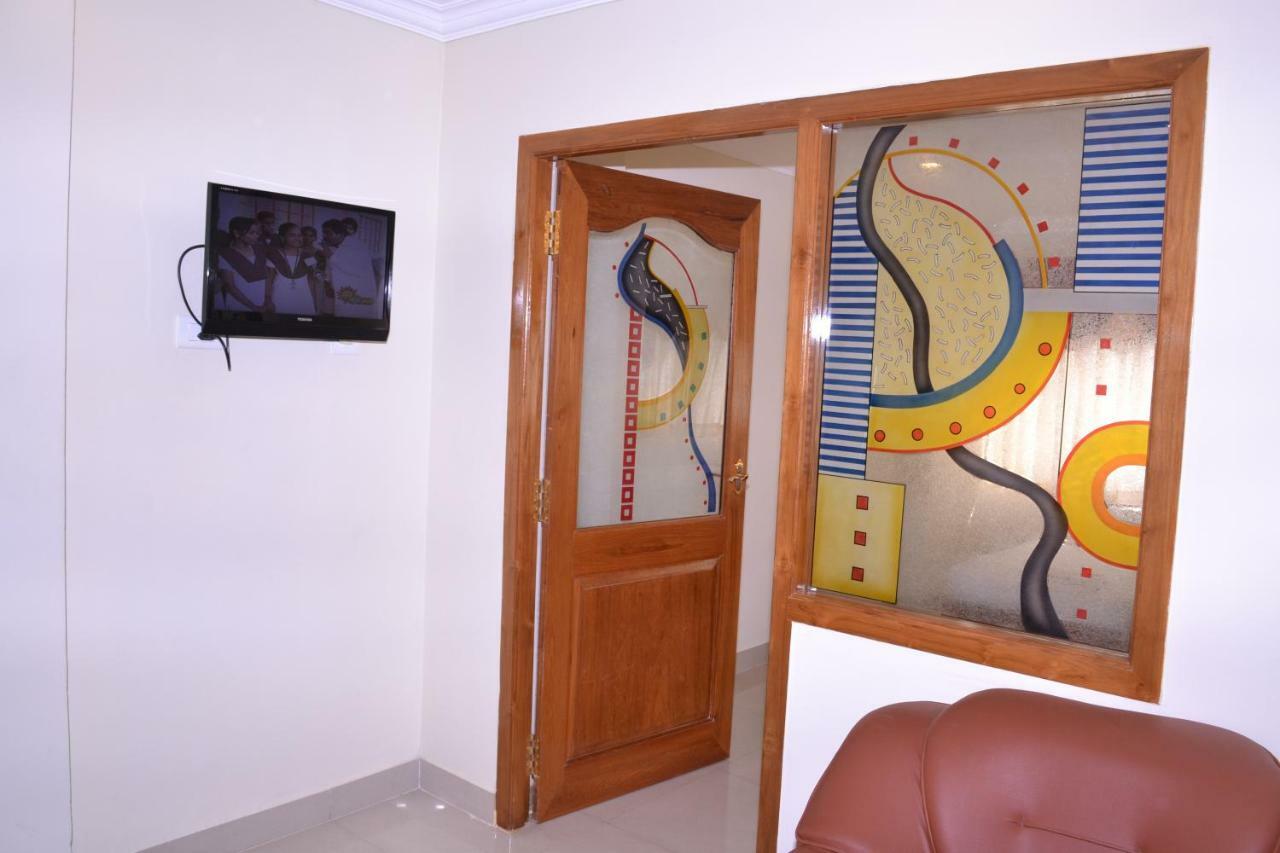 Hotel Susee Park Tiruchirappalli Exterior foto